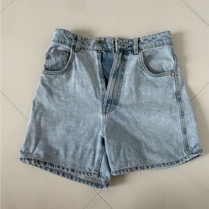 Zara Denim Shorts, high rise mom fit, size 4